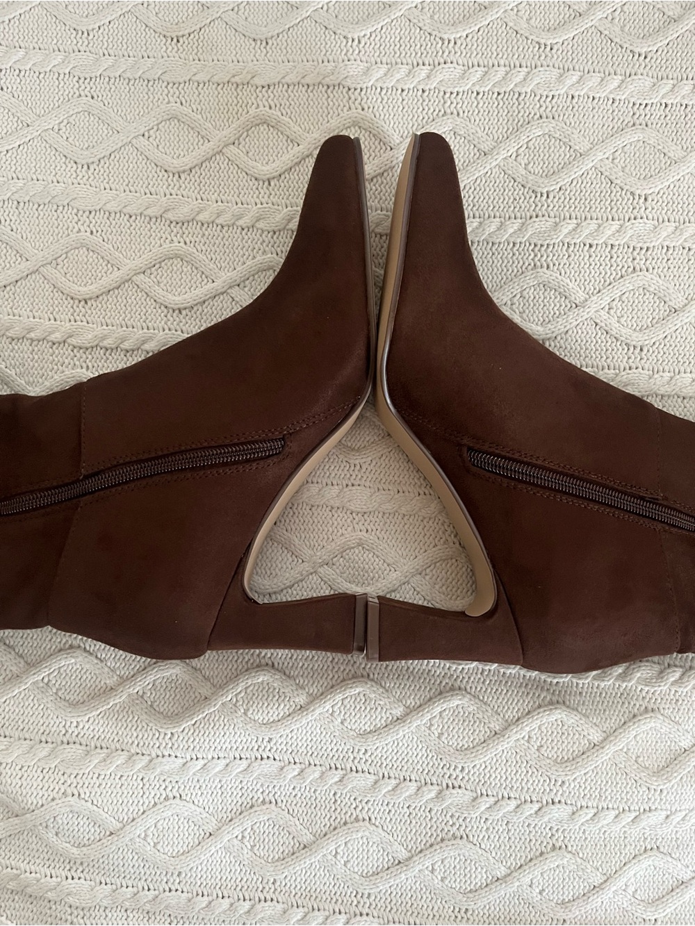 New! Steve Madden Brown Faux Suede Knee-High Block Heel Boots Various Sizes - Picture 10 of 16